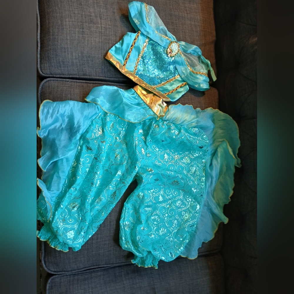 Disney Jasmine Costume size 3